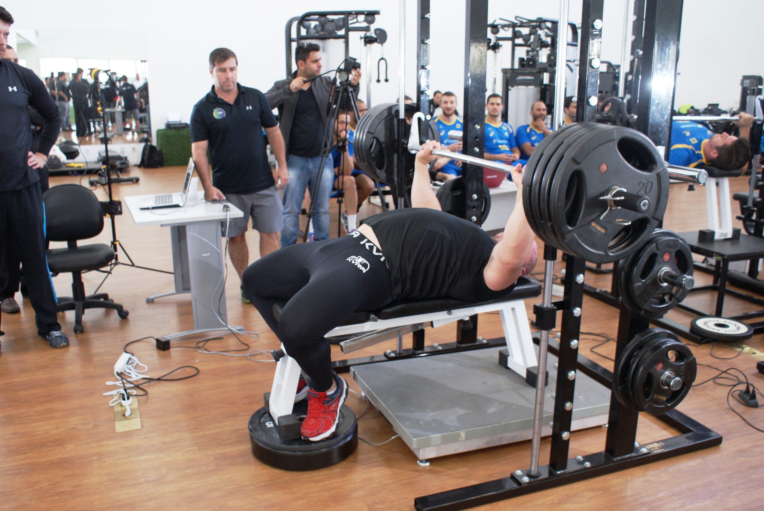 Brasileiro melhor colocado no World’s Strongest Man participa de gravação no NAR