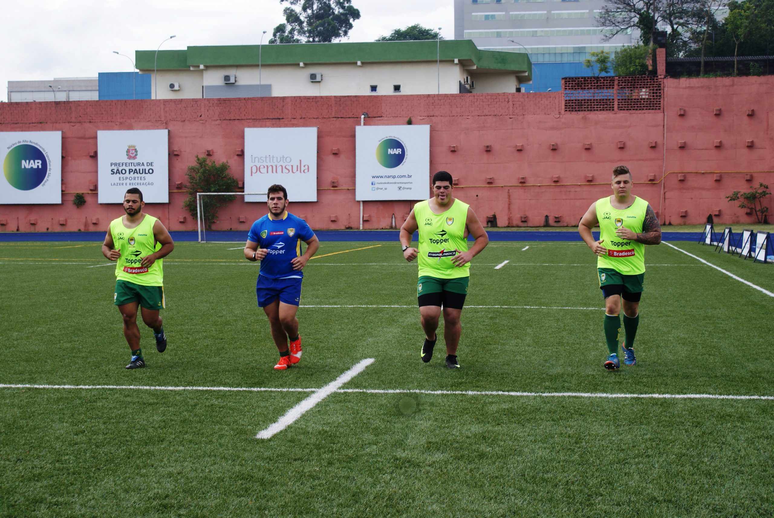 Seleção de rugby faz camp no NAR