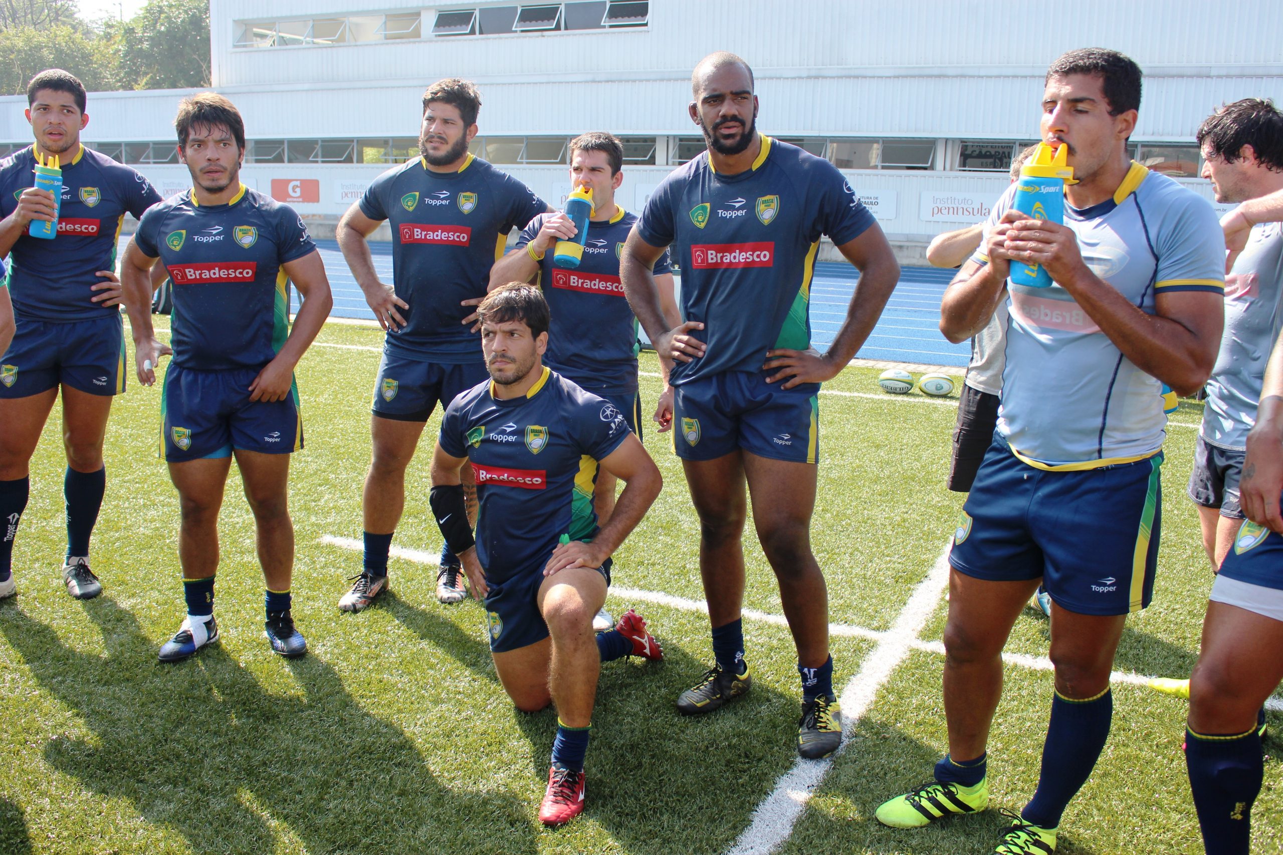 Em preparação para partida contra o Paraguai no Pacaembu, Tupis treinam no NAR-SP