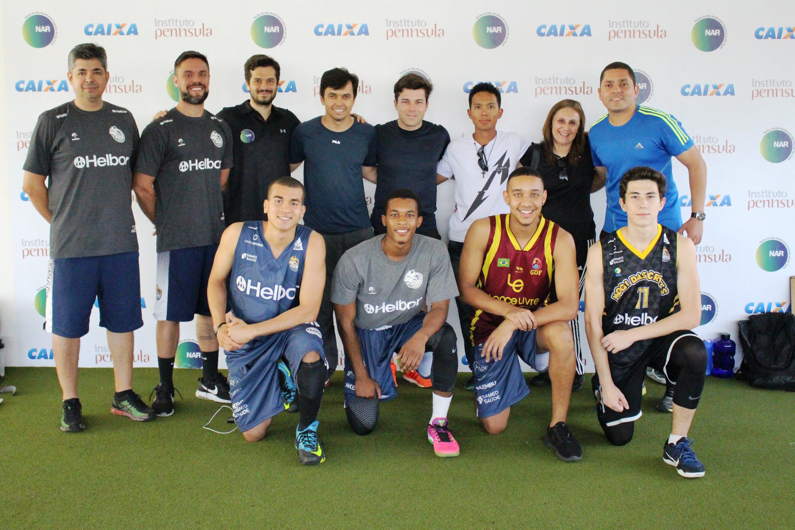 Disputando o Campeonato Paulista, equipe de basquete sub-19 de Mogi das Cruzes passa por avaliações no NAR-SP