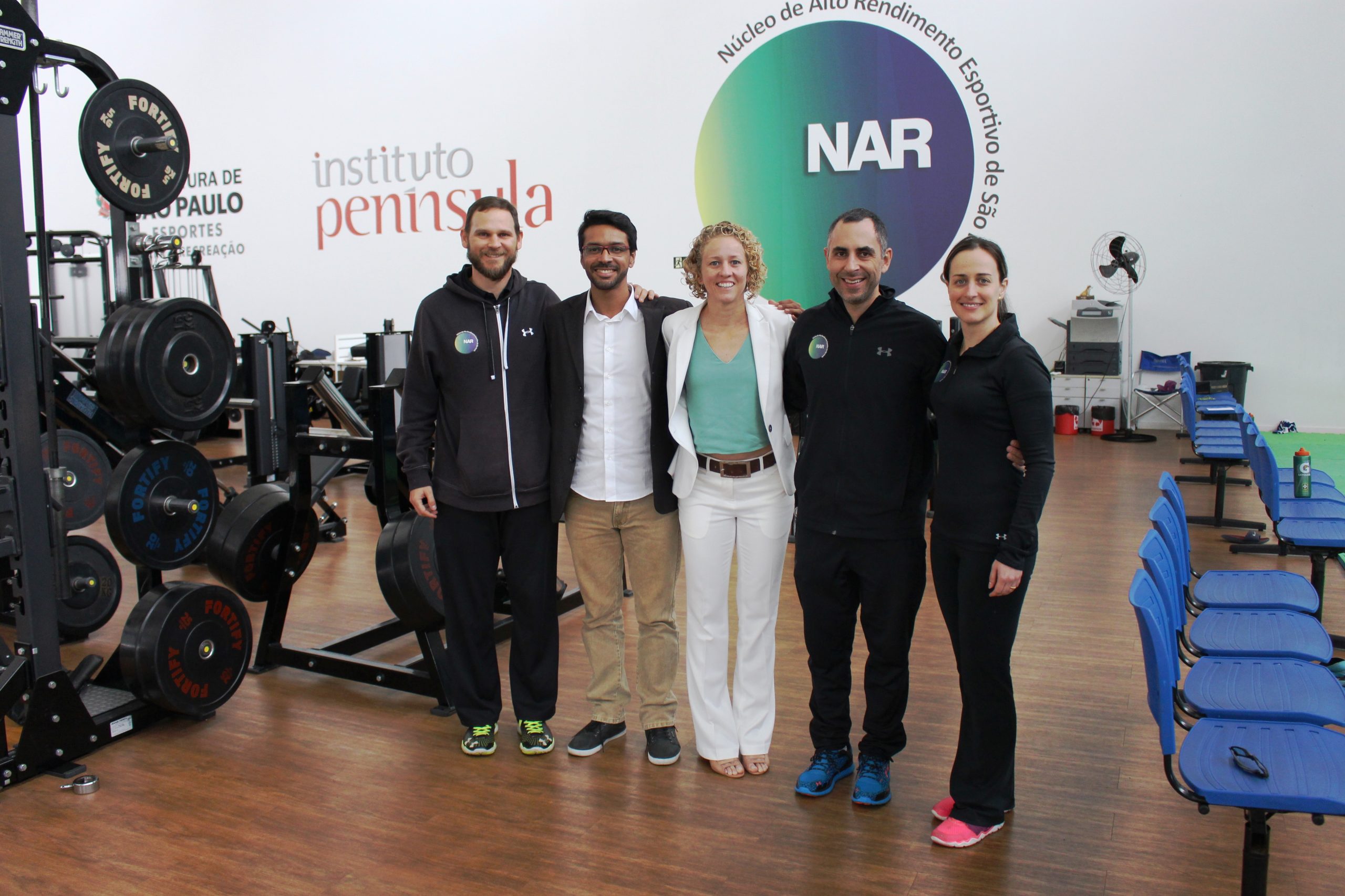 Bicampeã panamericana e medalhista olímpica Yane Marques visita o NAR-SP