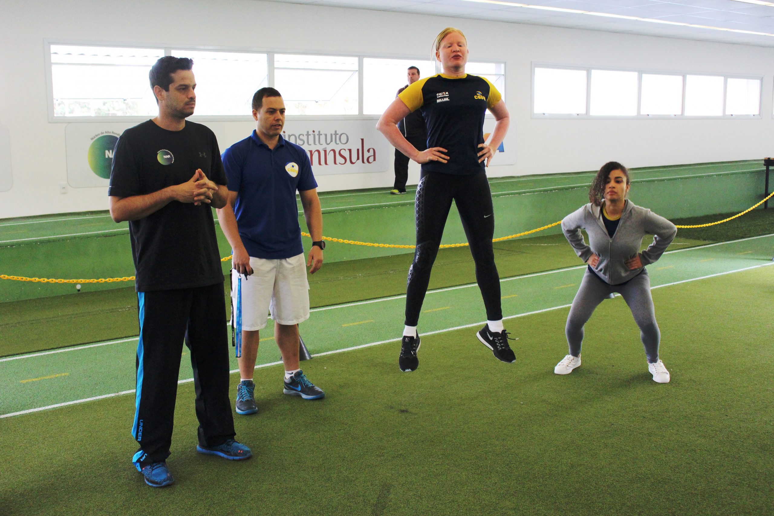 Seleção feminina de goalball faz sua estreia no novo NAR-SP