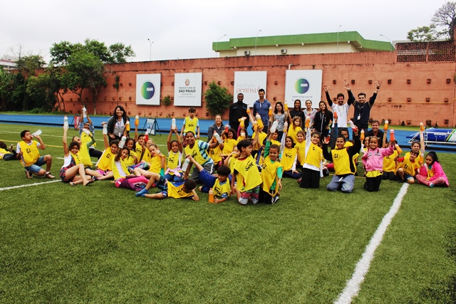 Em dia animado, crianças aprendem mais sobre o atletismo no NAR-SP