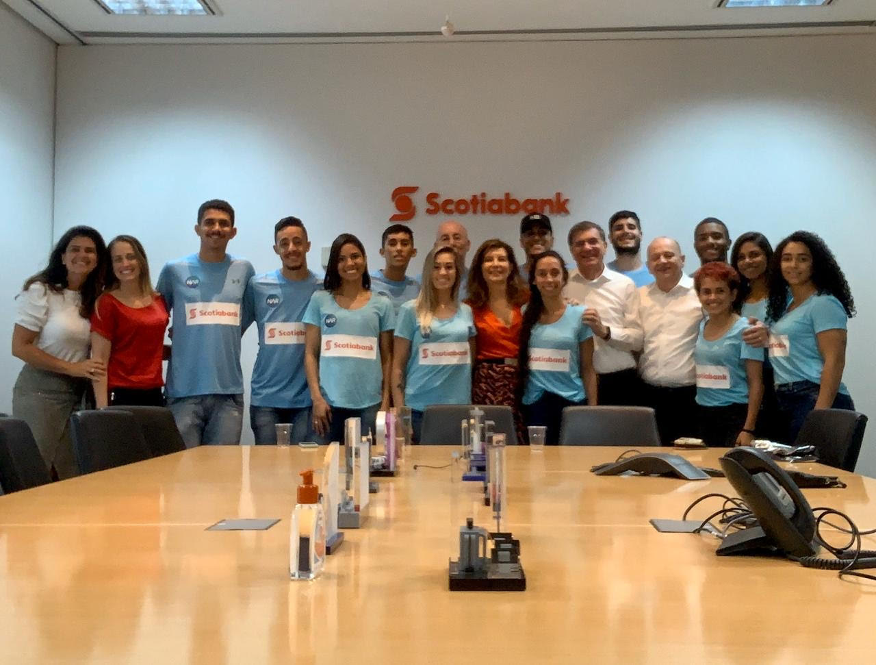 Equipe ECN NAR visita escritório do Scotiabank