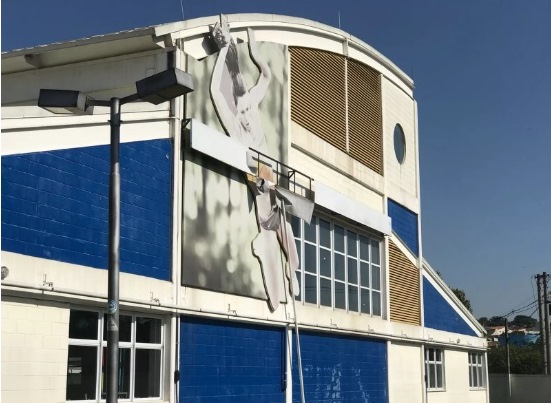 Atletas fazem manifestação após fechamento de CT indoor de atletismo em São Caetano