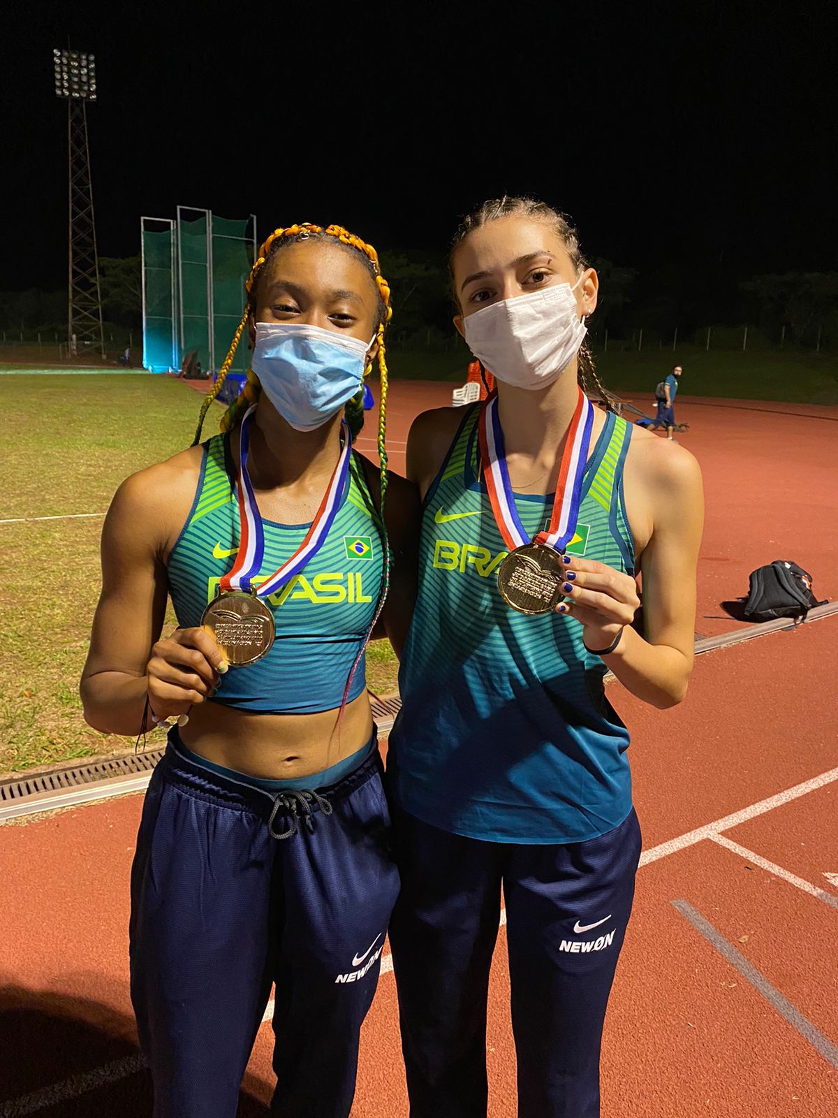 Atletas do Projeto “Escola de Atletismo de Jovens Talentos” conquistam 2 medalhas no Campeonato Sul-Americano sub-18