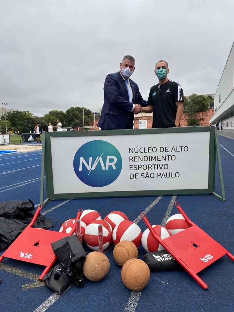 NAR-SP firma parceria técnico-científica com a CBAt